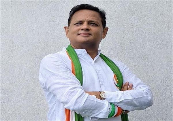 senior congress leader dies house fire