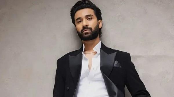 raghav jual wants to become a hero in abcd 3