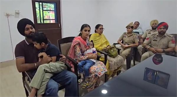 father kidnapped his own children from in laws   house