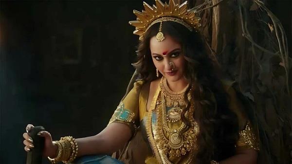 sonakshi sinha to play villain in jatadhar