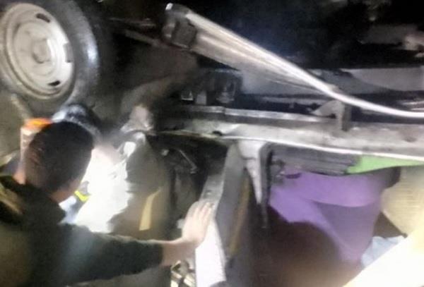 car  ditch  people  death