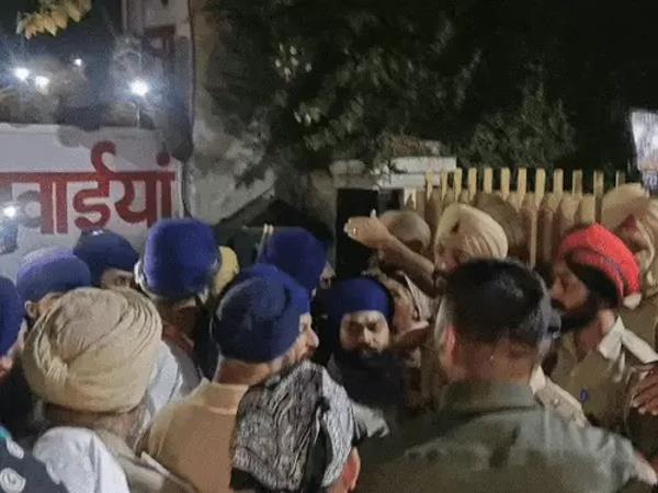 kapurthala jalandhar highway blocked two hours sacrilege case in jalandhar
