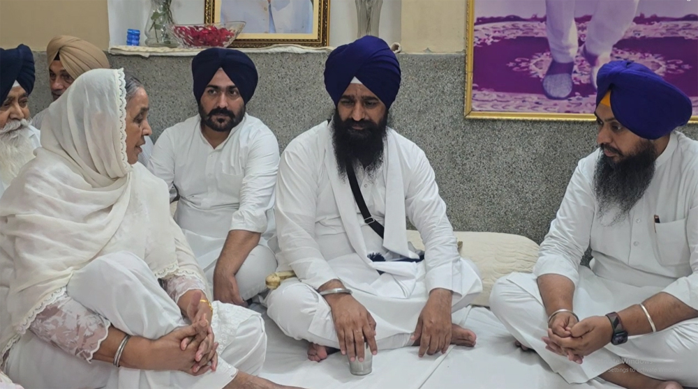 ਟੌਹੜਾ ਪਰਿਵਾਰ ਨਾਲ ਦੁੱਖ ਸਾਂਝਾ ਕਰਨ ਪਹੁੰਚੇ ਜਥੇਦਾਰ ਕੁਲਦੀਪ ਸਿੰਘ ਗੜਗੱਜ