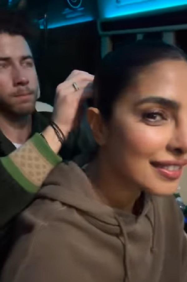 nick jonas turns hairdresser for wife priyanka chopra