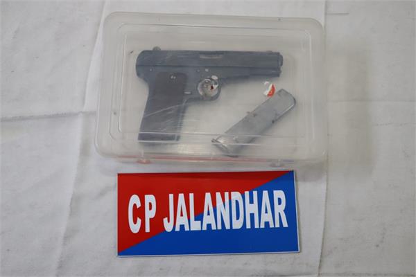 accused who shot kidney hospital doctor arrested from jharkhand