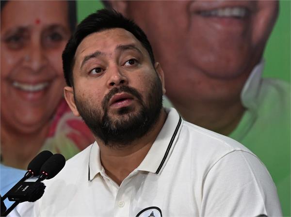 pension insurance facilities tejashwi yadav