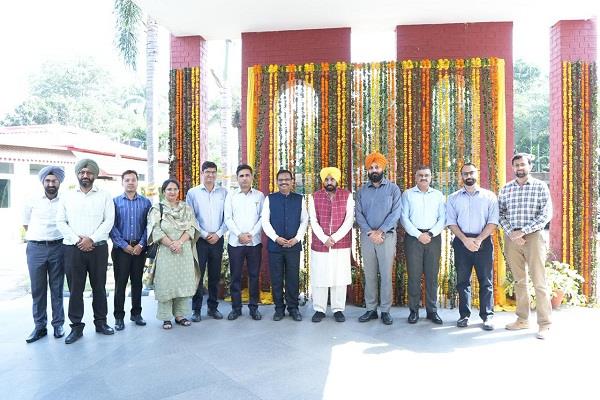 pcs officers association to contribute for mission chardi kala 