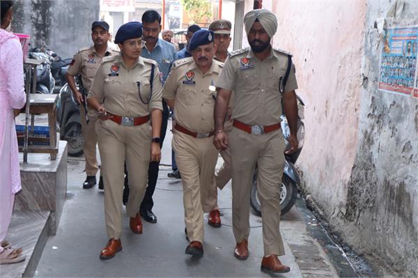 illegal property of drug smuggler demolished in ali mohalla  jalandhar