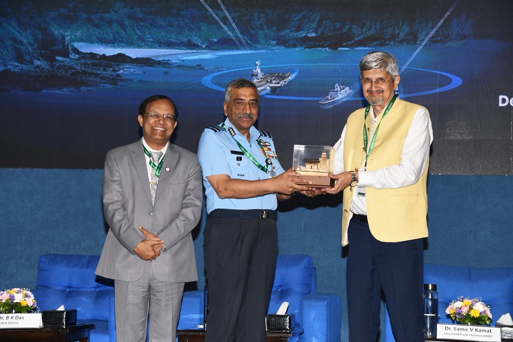 DRDO ਨੇ ਫ਼ੌਜ ਸੰਚਾਰ ਲਈ ਭਾਰਤੀ ਰੇਡੀਓ ਸਾਫ਼ਟਵੇਅਰ ਆਰਕੀਟੈਕਚਰ ਕੀਤਾ ਜਾਰੀ