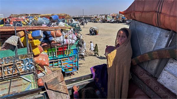 pakistan  28 more afghan refugee camps closed