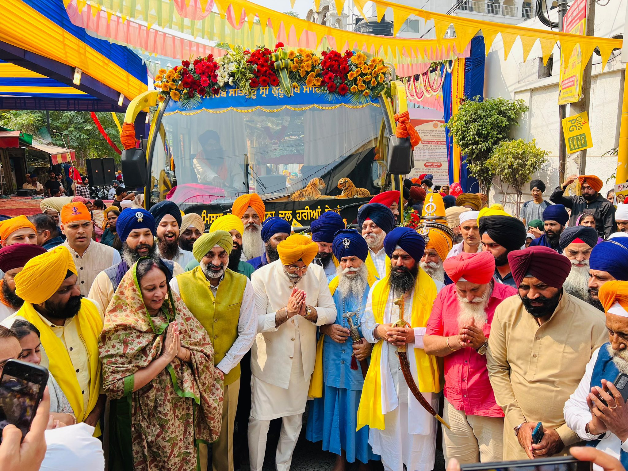 'ਚਰਣ ਸੁਹਾਵੇ ਯਾਤਰਾ' ਦਿੱਲੀ ਤੋਂ ਆਰੰਭ : ਗੁਰੂ ਸਾਹਿਬ ਜੀ ਦੇ ਪਵਿੱਤਰ ਜੋੜੇ ਸਾਹਿਬ ਪਟਨਾ ਸਾਹਿਬ ਵੱਲ ਰਵਾਨਾ