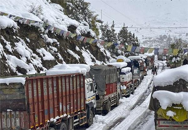 himachal pradesh  snowfall