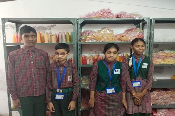the skill of blind children  s hands on diwali 