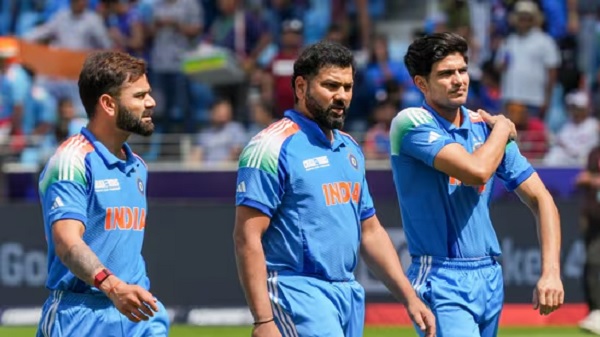 IND vs AUS ਸੀਰੀਜ਼ ਤੋਂ ਪਹਿਲਾਂ ਰੋਹਿਤ ਤੇ ਕੋਹਲੀ ਨੂੰ ਵੱਡਾ ਝਟਕਾ, ਸ਼ੁਭਮਨ ਦੀ ਕੁਰਸੀ ''ਤੇ ਵੀ ਮੰਡਰਾਇਆ ਖਤਰਾ