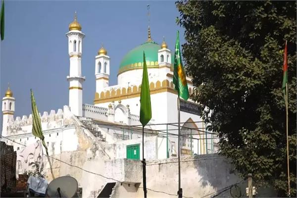 petition against demolition of mosque  dismissed