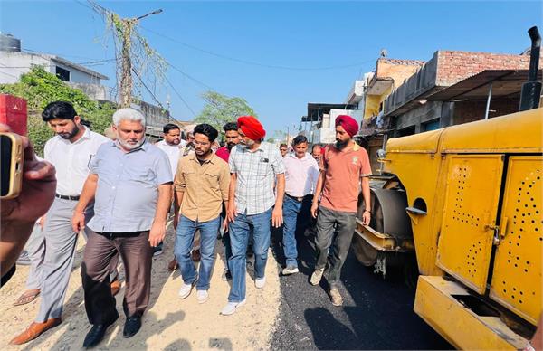 minister kataruchak reviewed the gharota dinanagar road