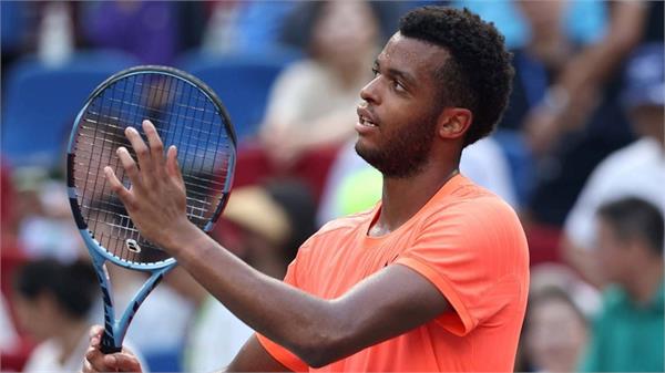 pericard upsets fritz at shanghai masters