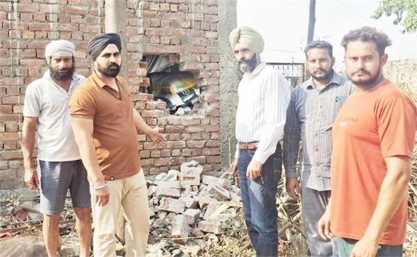 agricultural store and stole seeds and medicines