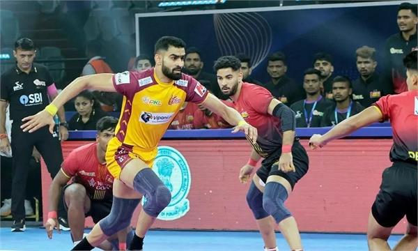titans defeat bulls to book spot in eliminator 3