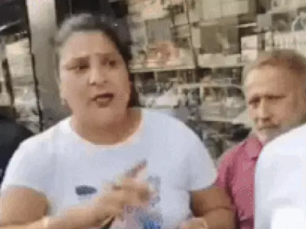 ਜਲੰਧਰ ਦੀ ਇਹ ਮਸ਼ਹੂਰ ਬੇਕਰੀ ਚਰਚਾ 'ਚ! ਕੇਕ ਖਾਣ ਦੇ ਸ਼ੌਕੀਨ ਥੋੜ੍ਹਾ ਸਾਵਧਾਨ, ਪੂਰਾ ਮਾਮਲਾ ਕਰੇਗਾ ਹੈਰਾਨ