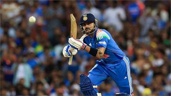 kohli creates history in sydney odi  leaves sangakkara behind