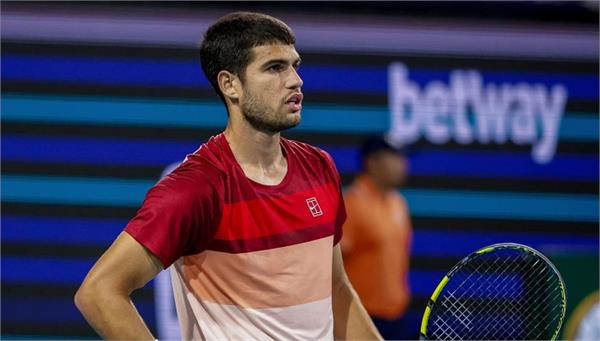 alcaraz eliminated in the second round of the paris masters