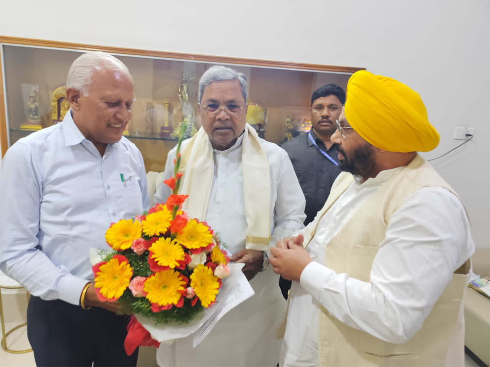 ਸ਼ਹੀਦੀ ਸਮਾਗਮਾਂ ਲਈ ਪੰਜਾਬ ਦੇ ਮੰਤਰੀਆਂ ਵੱਲੋਂ ਕਰਨਾਟਕ ਦੇ ਮੁੱਖ ਮੰਤਰੀ ਨੂੰ ਸੱਦਾ