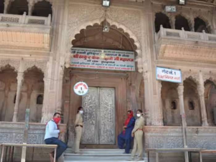 54 ਸਾਲਾਂ ਬਾਅਦ ਖੁੱਲ੍ਹਣ ਜਾ ਰਿਹਾ ਇਸ ਮੰਦਰ ਦਾ ''ਬੰਦ ਦਰਵਾਜ਼ਾ'' ! ਵੱਡਾ ਖਜ਼ਾਨਾ ਹੱਥ ਲੱਗਣ ਦੀ ਉਮੀਦ