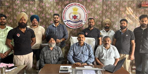 fire safety meeting at fire brigade station on the occasion of diwali festivals