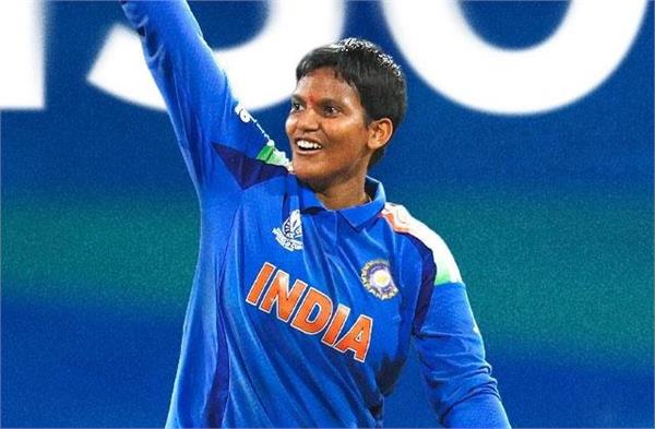 deepti sharma creates history  first indian to score 2000 runs in odis