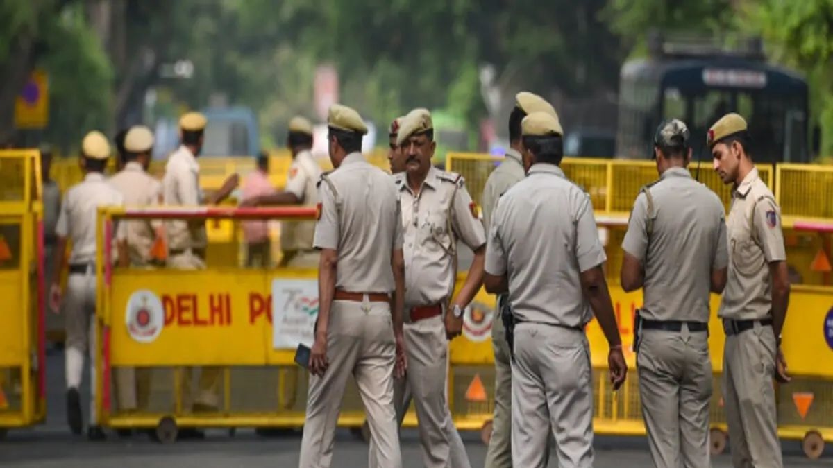 ਦਿੱਲੀ ''ਚ ਸਾਈਬਰ ਕ੍ਰਾਈਮ ਗਿਰੋਹ ਦਾ ਪਰਦਾਫਾਸ਼, ਪੰਜ ਗ੍ਰਿਫ਼ਤਾਰ