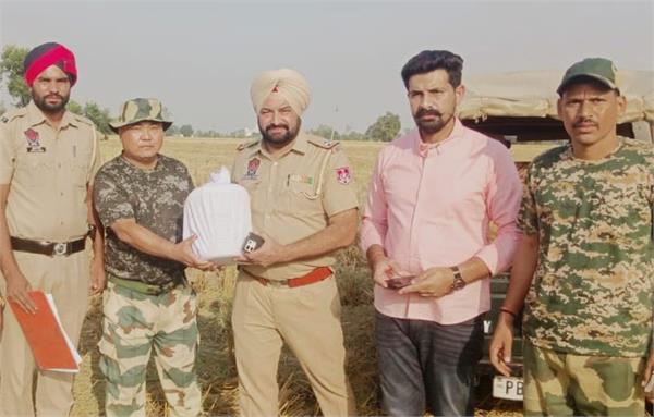 a pistol and two magazines recovered near the border