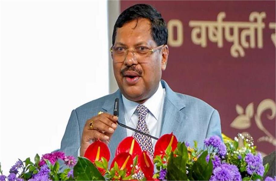 CJI ''ਤੇ ਜੁੱਤੀ ਸੁੱਟਣ ਦੀ ਘਟਨਾ : ਜਸਟਿਸ ਭੁਈਆਂ ਬੋਲੇ, "ਇਹ ਮਜ਼ਾਕ ਨਹੀਂ, ਇਹ SC ਦਾ ਅਪਮਾਨ"