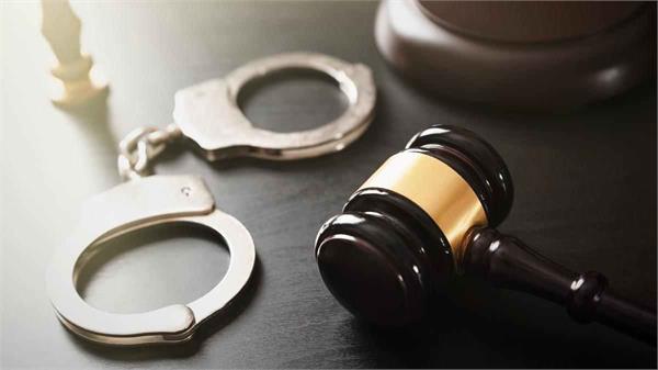role of lawyer  client and police in justice