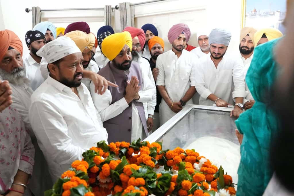 ਰਾਜਵੀਰ ਜਵੰਦਾ ਹਮੇਸ਼ਾ ਆਪਣੇ ਪ੍ਰਸ਼ੰਸਕਾਂ ਦੇ ਦਿਲਾਂ ''ਚ ਜਿਉਂਦਾ ਰਹੇਗਾ: CM ਮਾਨ