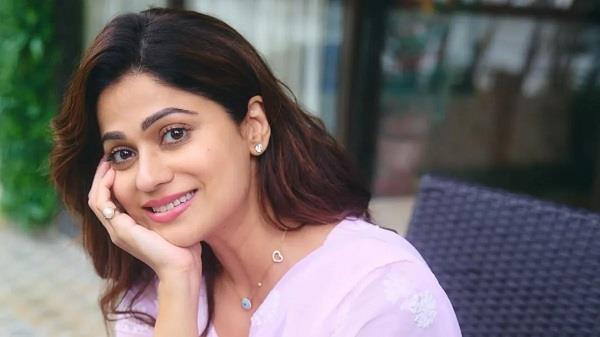 fitness lover shamita shetty starts her own healthy snacking venture
