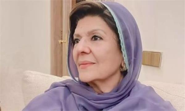 pak court orders blocking of passport  bank accounts of imran khan  s sister