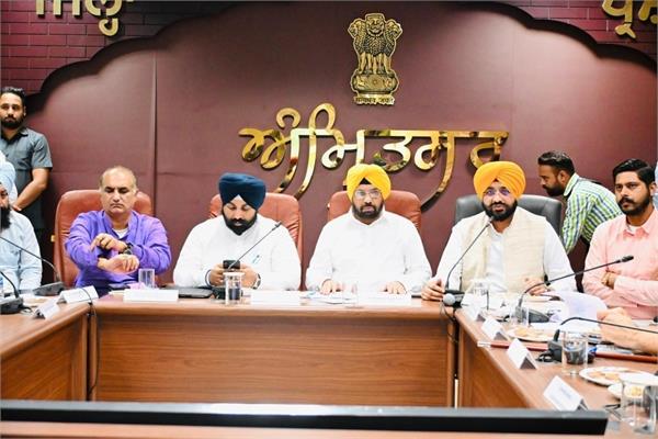 tarunpreet sond meeting