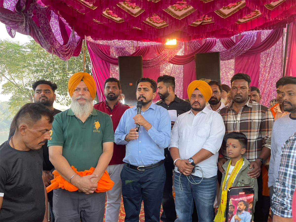 ਛਠ ਪੂਜਾ ਤਿਉਹਾਰ ’ਤੇ ਸਾਨੂੰ ਆਪਸੀ ਭਾਈਚਾਰੇ ਨੂੰ ਮਜਬੂਤ ਕਰਨਾ ਚਾਹੀਦਾ: ਦਿਨੇਸ਼ ਚੱਢਾ