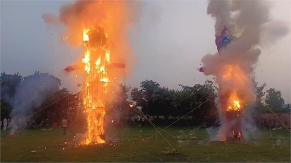 dussehra celebrated with great pomp in border areas