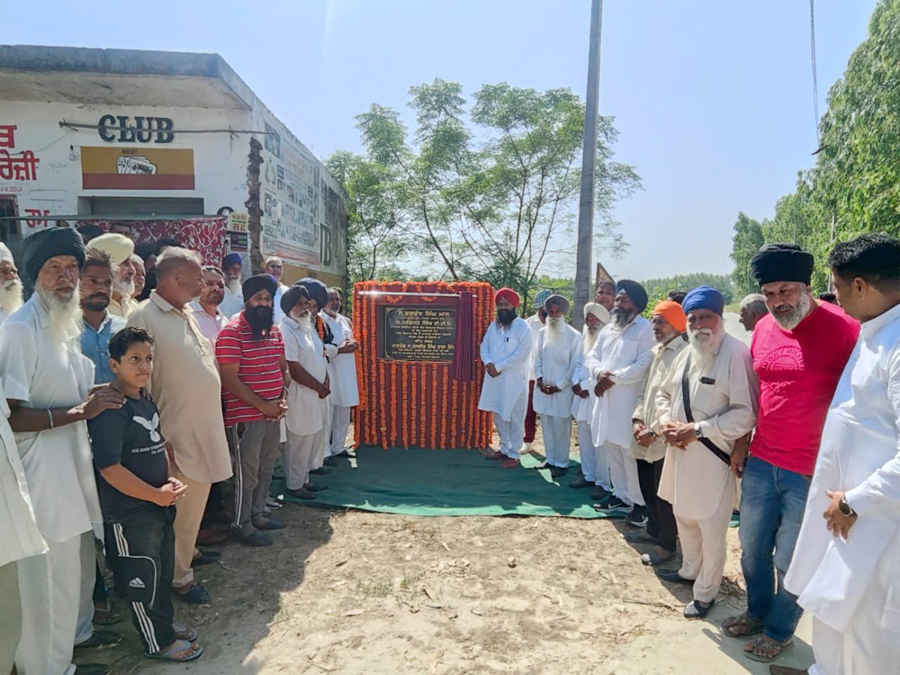 92.68 ਲੱਖ ਦੀ ਲਾਗਤ ਨਾਲ ਬਣਨ ਵਾਲੀ ਸੜਕ ਦਾ ਵਿਧਾਇਕ ਰਾਜਾ ਨੇ ਰੱਖਿਆ ਨੀਂਹ-ਪੱਥਰ