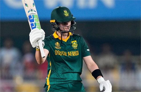 laura wolvaardt captain century in a women  s world cup