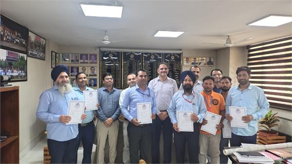 employees who performed their duties with dedication awards