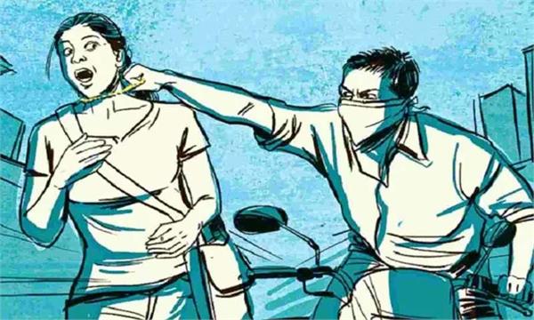 a motorcyclist snatched a woman  s ear in broad daylight and fled