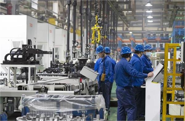 china s factory activity declined for the seventh consecutive month
