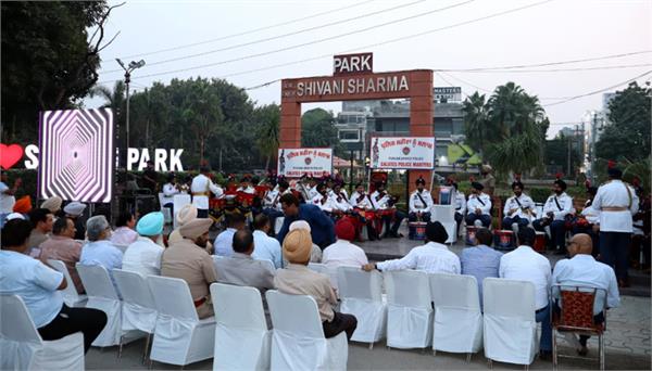 band show displayed at  town in memory of martyred police personnel