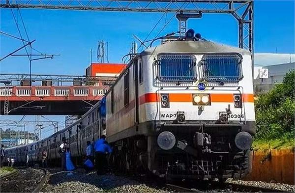 major accident train dead 