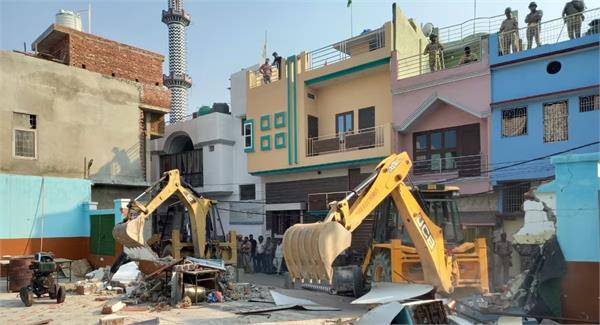 action after action bareilly imc leader nafees khan raza palace