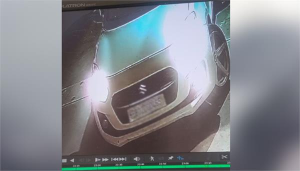 driver fled after filling up car tank from petrol pump