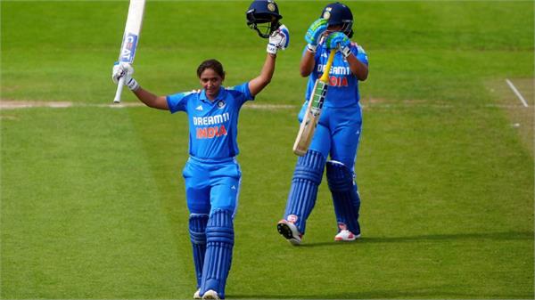 harmanpreet will have to play a magical innings like 8 years ago 